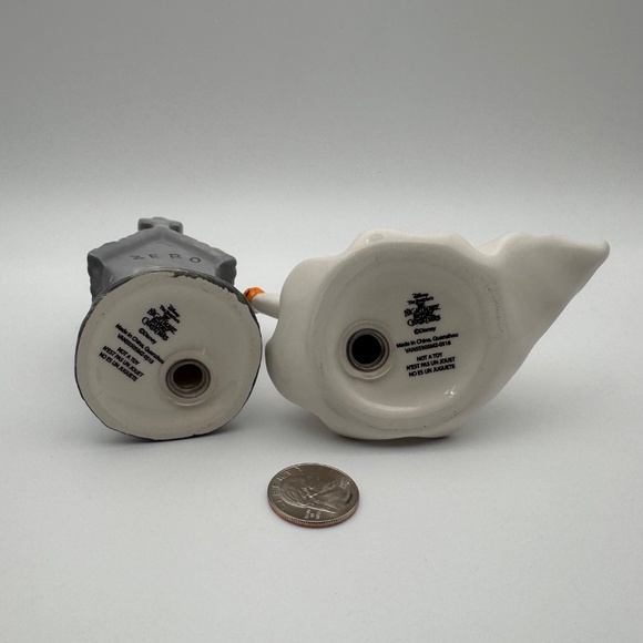 Disney Nightmare Before Christmas Zero & Doghouse Salt and Pepper Shakers - Picture 4 of 11